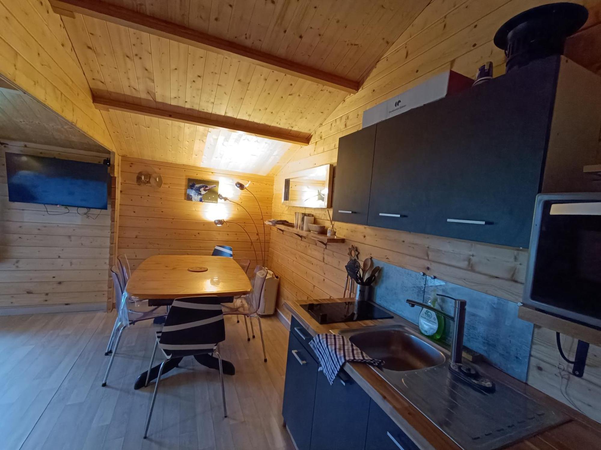 Gite Les Chalets Du Fliers Verton Meubles De Tourisme Classes 2 Etoiles Berck Habitación foto